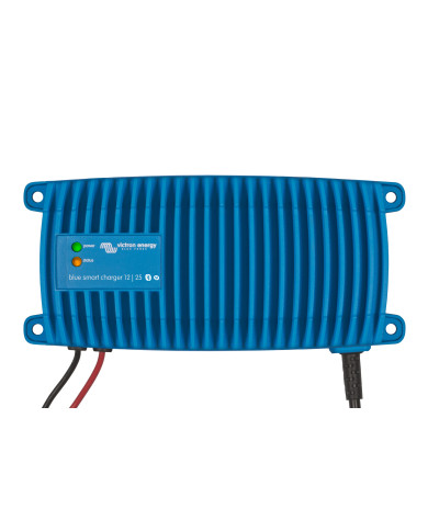 Victron Blue Smart Battery Charger - IP67 - 12 V 13A - Intelligent Charger Victron Blue Smart Battery Charger - IP67 - 12 V 13A - Intelligent Charger