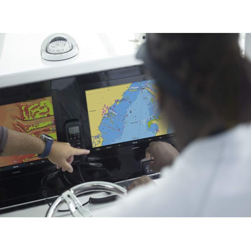 Garmin GPSMAP 8416 - Non-sonar with Worldwide Basemap