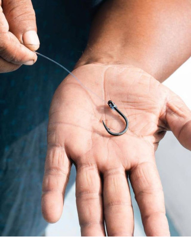 Mustad Hoodlum 4x10827 Black Nickle Size 11/0 (Live Bait Hook) Mustad Hoodlum 4x10827 Black Nickle Size 11/0 (Live Bait Hook)