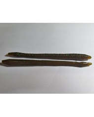 Itty's Finesse Worm Amber Laminate 4in