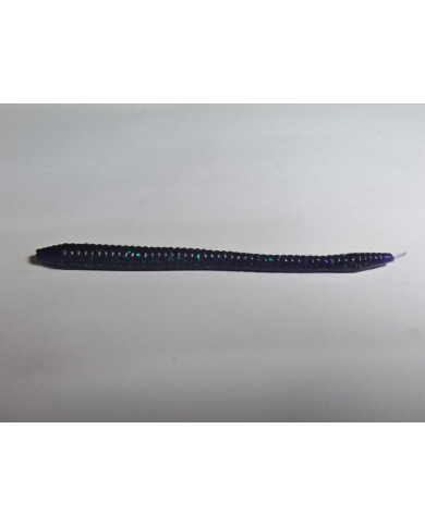 Itty's Finesse Worm Junebug 4in Itty's Finesse Worm Junebug 4in
