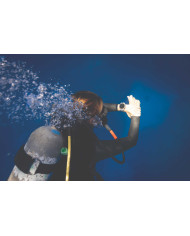 Garmin Descent MK3 Dive Watch - 43 mm (Stainless Steel with Fog grey Silicone Band) Garmin Descent MK3 Dive Watch - 43 mm (Stainless Steel with Fog grey Silicone Band)