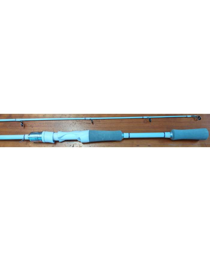 Ultra 5ft5in Medium 2pc White Rod