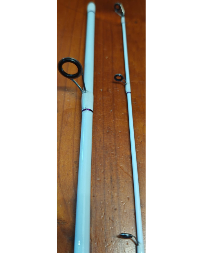 Ultra 5ft5in Medium 2pc White Rod