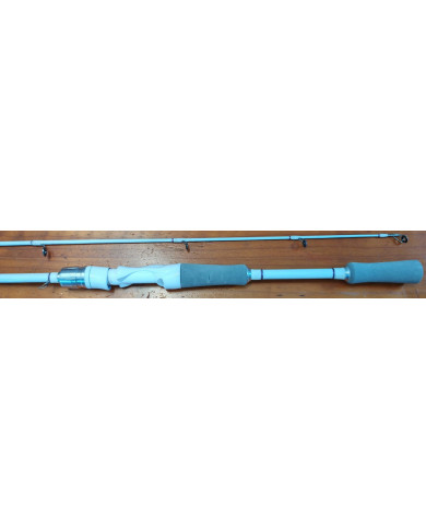 Ultra 5ft5in Medium 2pc White Rod Ultra 5ft5in Medium 2pc White Rod