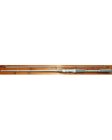 Ultra 5ft5in Medium 2pc White Rod Ultra 5ft5in Medium 2pc White Rod