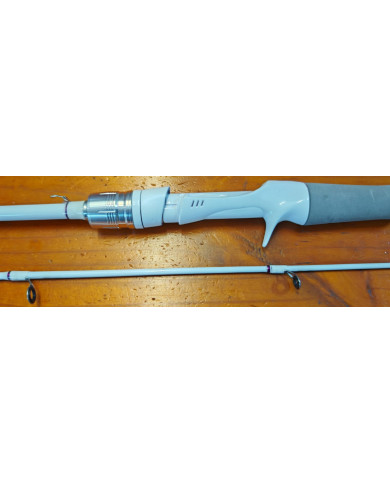 Ultra 5ft 5in Medium 2pc White Casting Rod Ultra 5ft 5in Medium 2pc White Casting Rod
