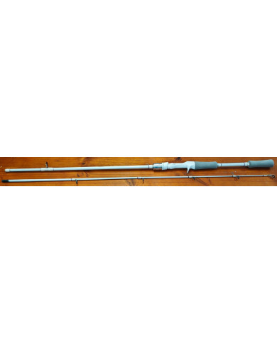 Ultra 5ft 5in Medium 2pc White Casting Rod Ultra 5ft 5in Medium 2pc White Casting Rod